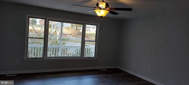 Foto del edificio - 12622 Hazel River Rd