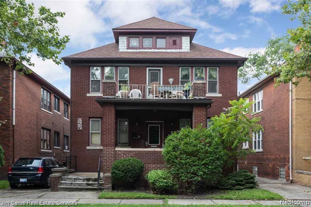 Foto principal - 825 Beaconsfield Ave