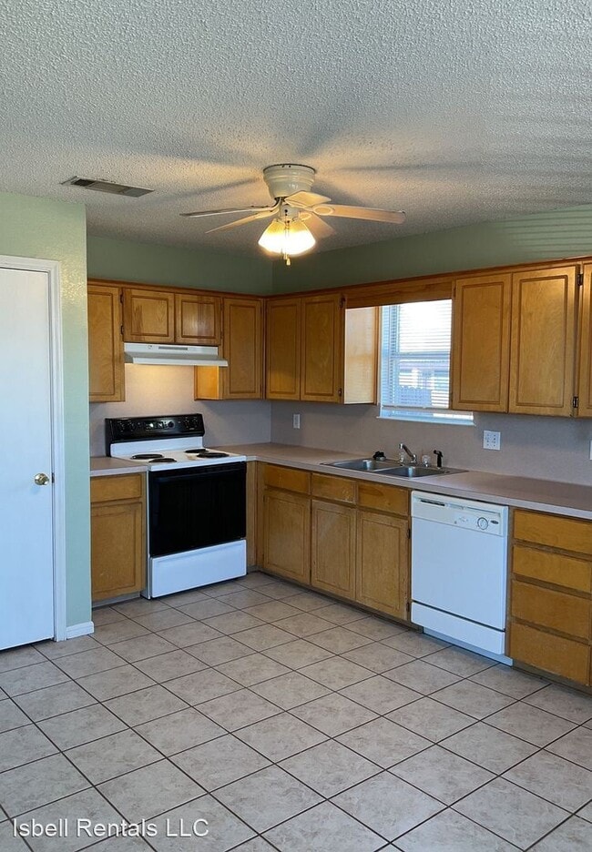 Foto del edificio - 3 br, 2 bath House - 3303 Windfield Drive