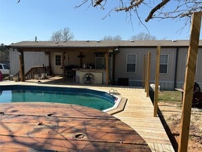 Building Photo - 14525 Oak Hill Ln