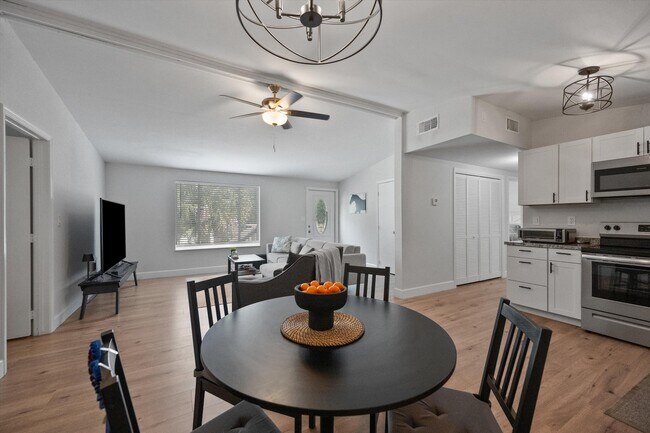 Foto del edificio - 3509 C Rd