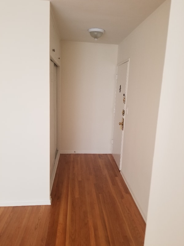 Foto del edificio - 1347 N Alta Vista Blvd