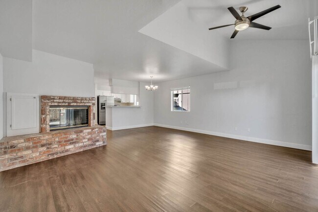 Foto del edificio - 4255 Taylor St