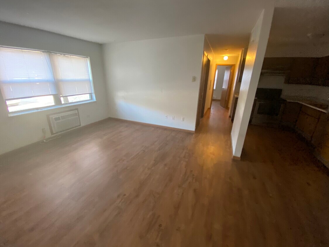 125 Crescent Lake Rd Unit 101, Saint Clair, MO 63077 Apartments in