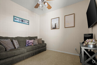 Building Photo - 3076 E Blue Ridge Pl