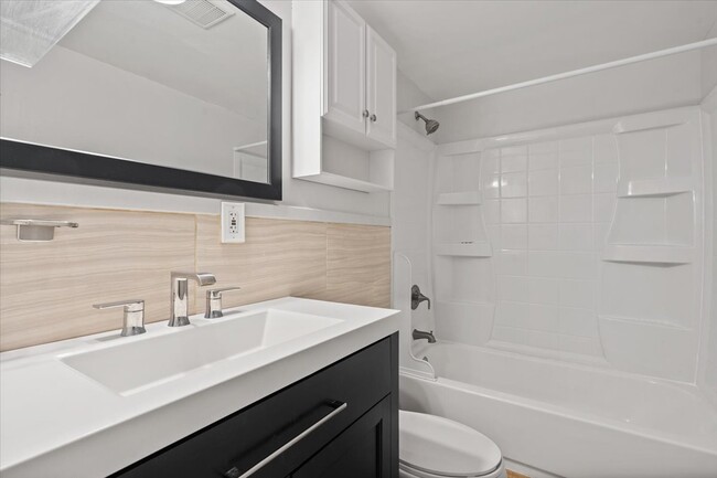 Bathroom - 2633 Fox Chase Ct