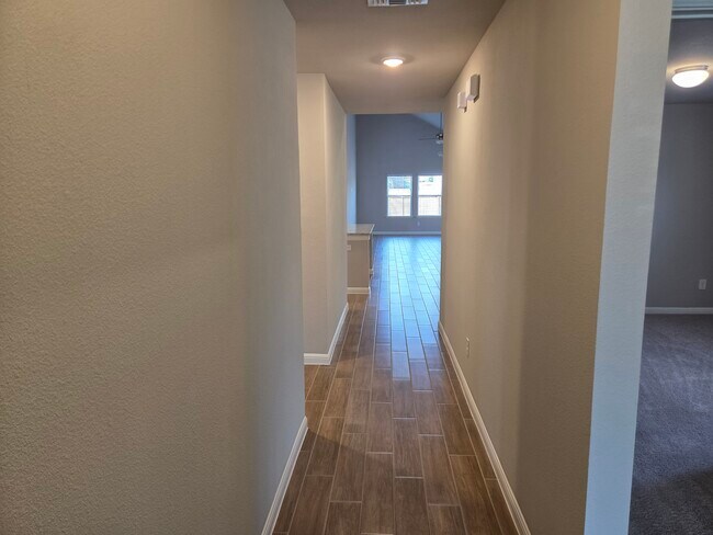 Foto del edificio - 208 Comet Pointe Dr