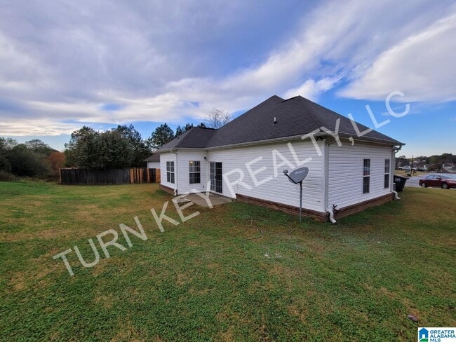 Foto del edificio - 4158 Hathaway Ln