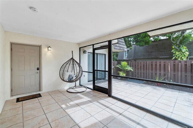 Foto del edificio - 2515 NW 99th Ave