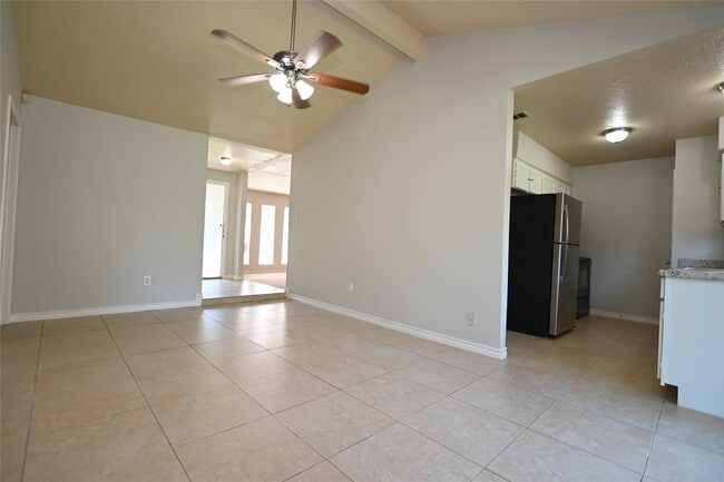 Building Photo - 4615 Fitzwater Dr