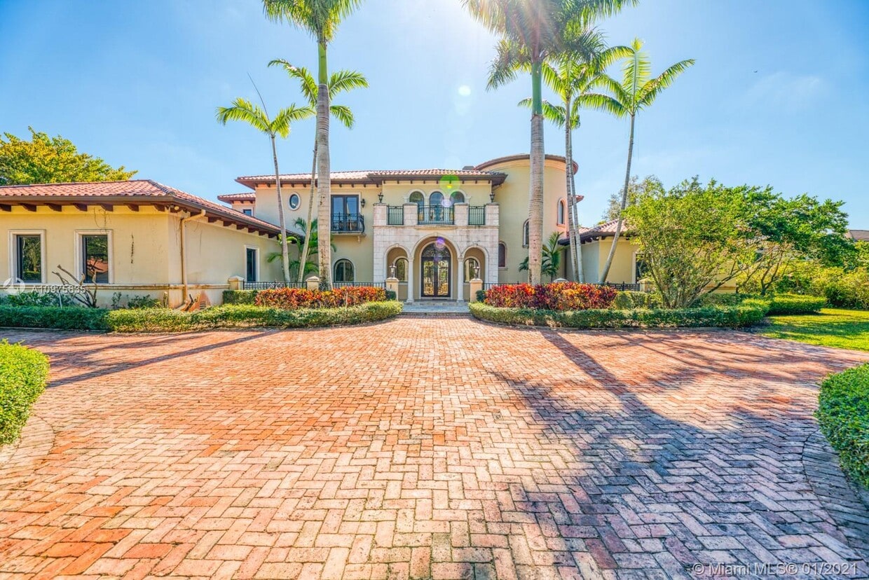 6270 SW 121st St, Pinecrest, FL 33156 House Rental in Pinecrest, FL