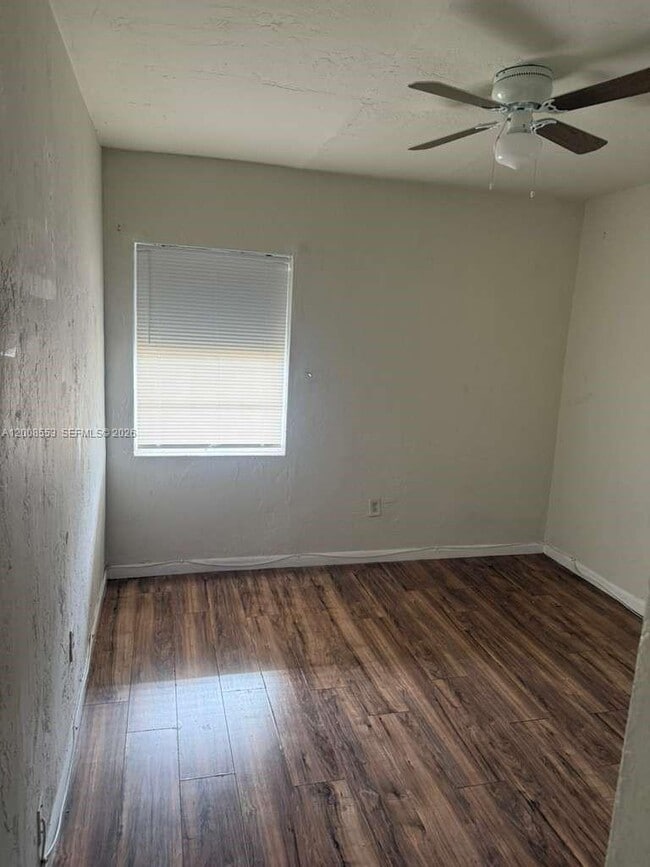 Foto del edificio - 3255 NW 47th St