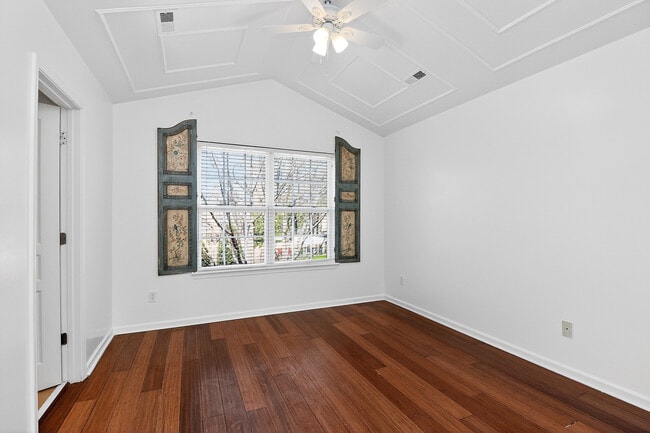 Foto del edificio - 1456 Stonedown Ln