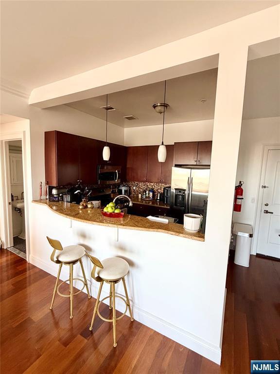 Foto del edificio - 34-40-40 48th St