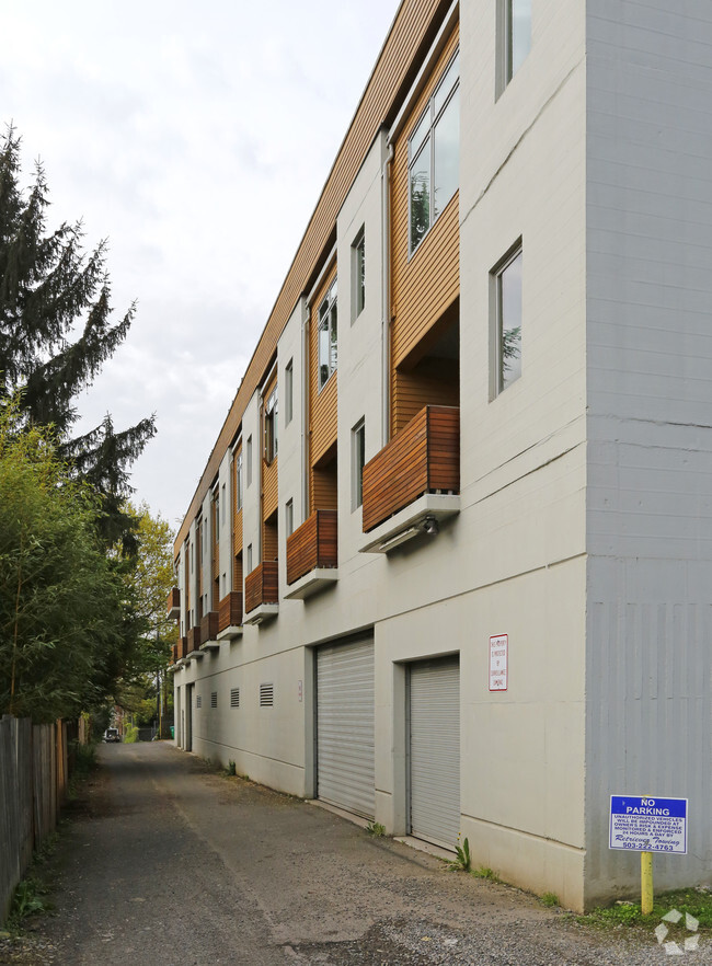 Building Photo - Mississippi Avenue Lofts