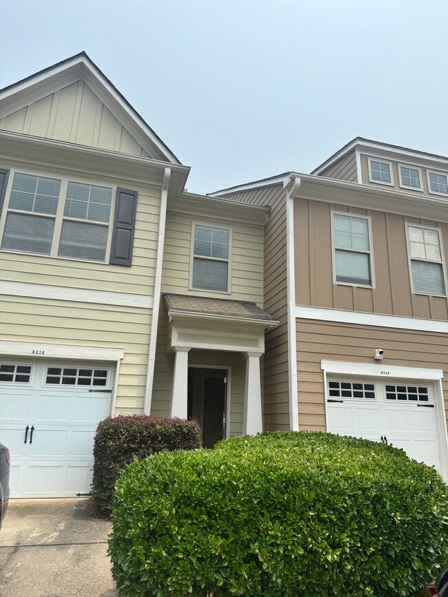 Building Photo - 6215 Elmshorn Way