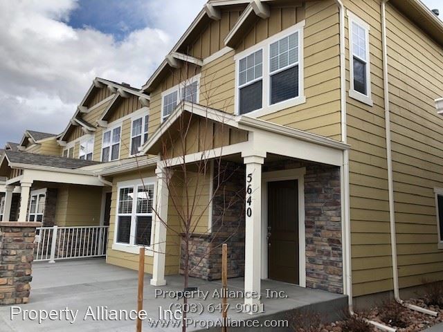 Primary Photo - 3 br, 2.5 bath House - 5640 Shamrock Heights