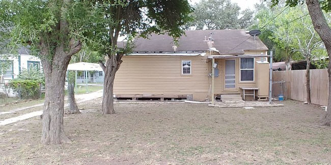 Foto del edificio - 2 br, 1 bath House - 56 E Hawthorne St
