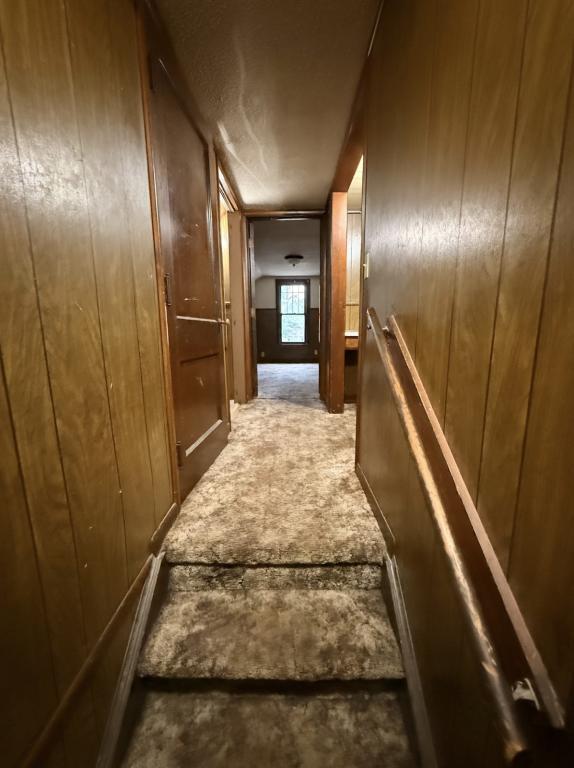 Building Photo - 751 E Broadway St