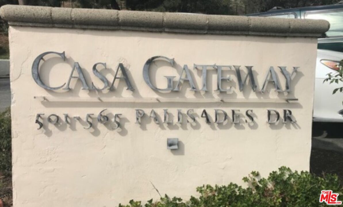 Foto principal - 501 Palisades Dr