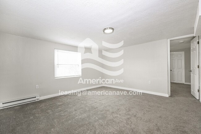 Building Photo - 127 Oak Spring Rd