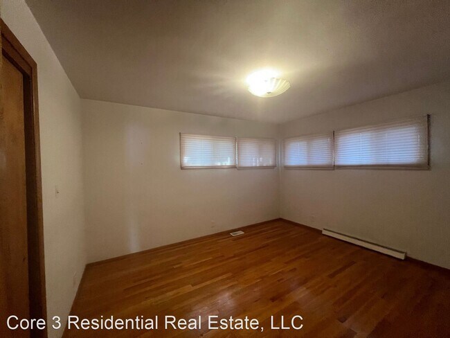 Building Photo - 3 br, 2 bath House - 33 Verna Dr