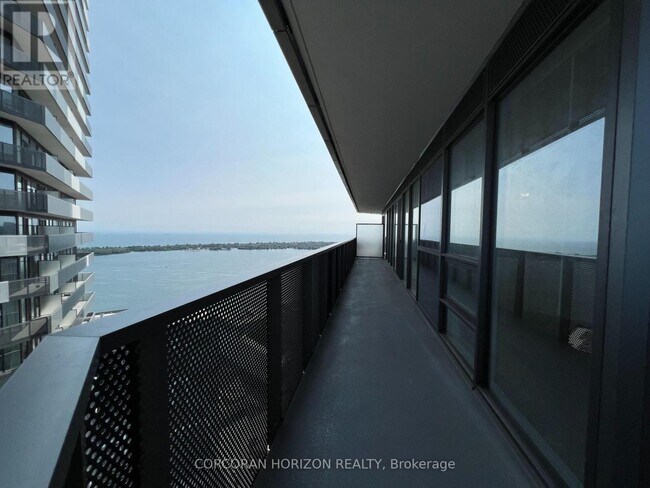 Building Photo - 55 Cooper St