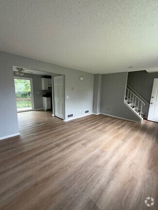 Building Photo - 4314 Lake Ave