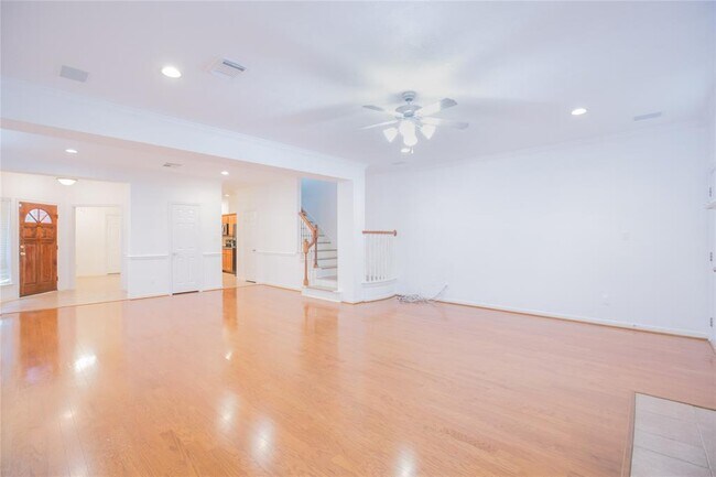 Building Photo - 5413 Kiam St