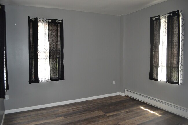 Foto del edificio - 255 Walnut St