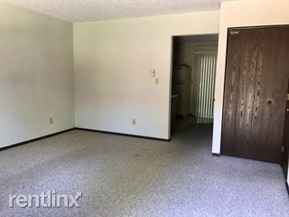 Foto del edificio - 230 Lindale Ave