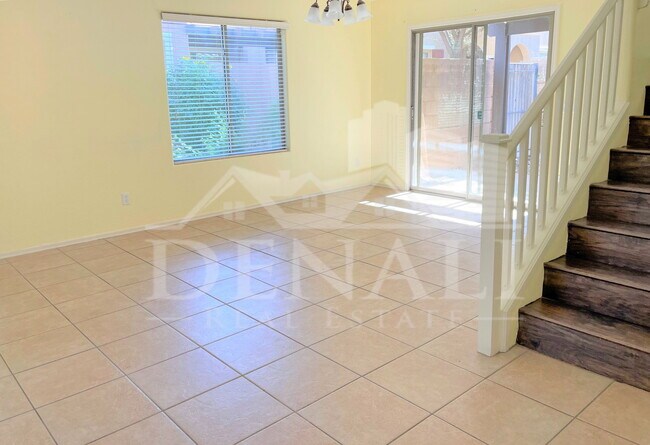 Foto del edificio - 2741 E Bart St