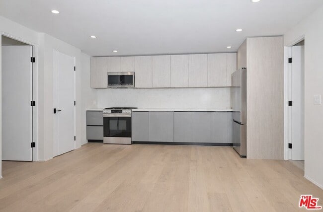 Building Photo - 8261 1st St