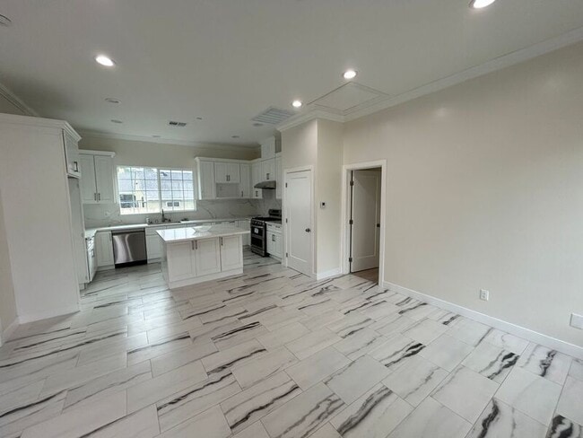 Foto del edificio - 610 N Hidalgo Ave