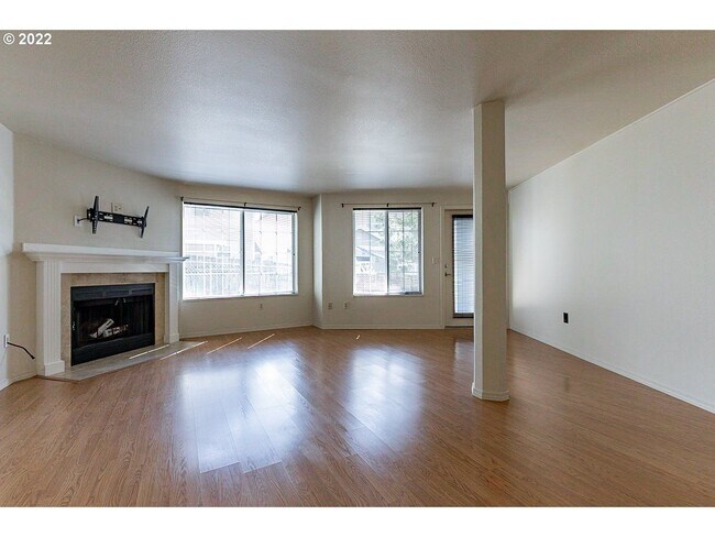Foto del edificio - 17548 NW Springville Rd