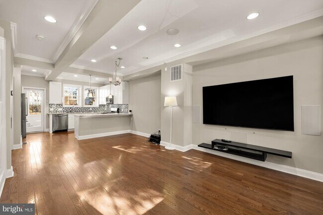 Foto del edificio - 912 I St NE