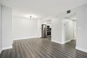 Foto del edificio - 3244 NW 84th Ave