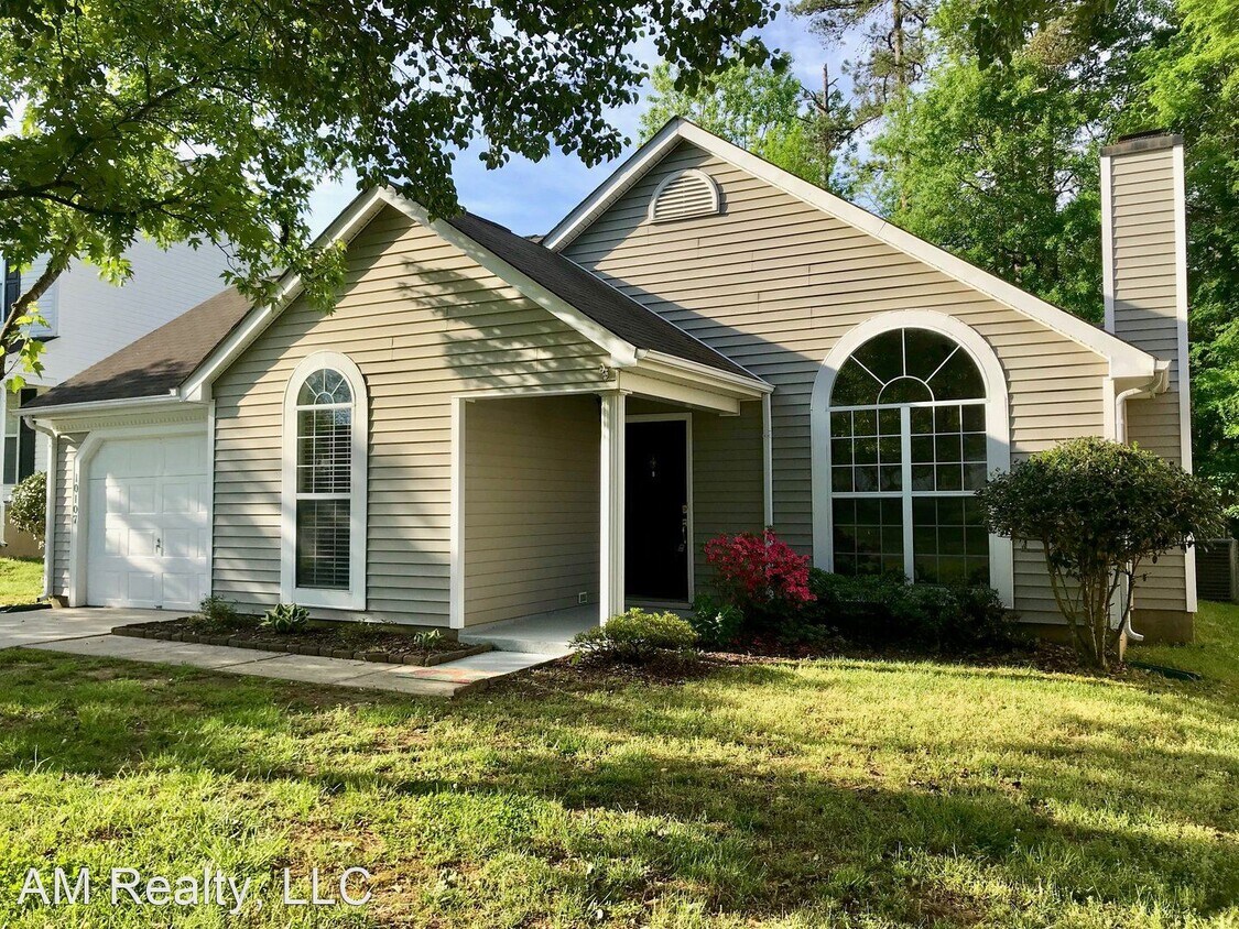 Foto principal - 10107 Northwoods Forest Dr