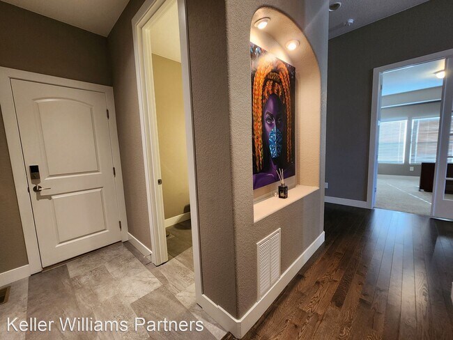 Building Photo - 4 br, 4 bath House - 10043 Hannaway Drive