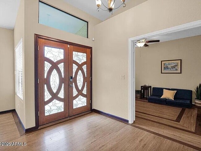 Foto del edificio - 8979 E Gail Rd
