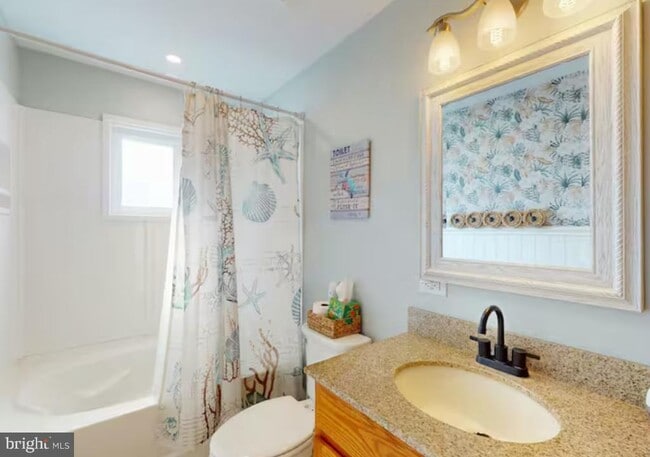 Foto del edificio - 327 Robin Dr