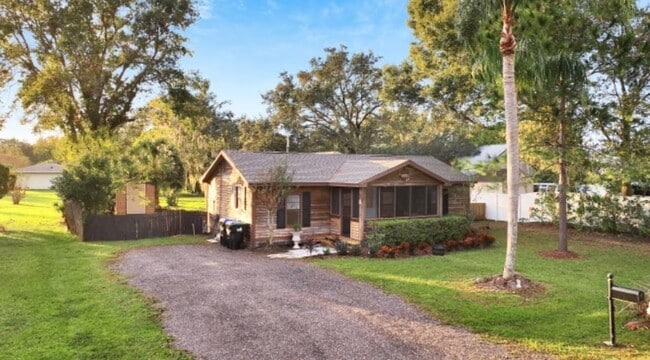 Building Photo - 1232 Taratine Dr