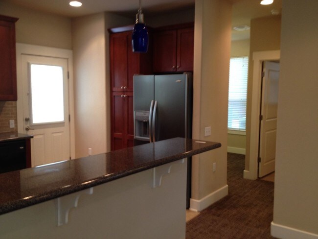 Foto del edificio - 1601 Miriam Ave