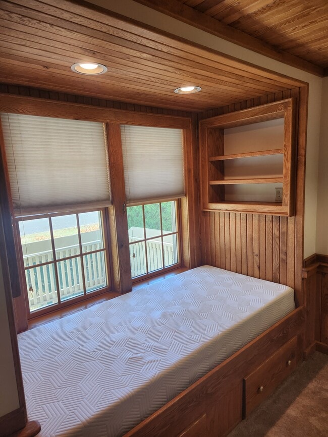 Foto del edificio - 326 S 13th St