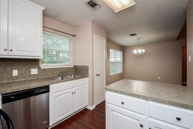 Building Photo - 16378 Full Moon Ct