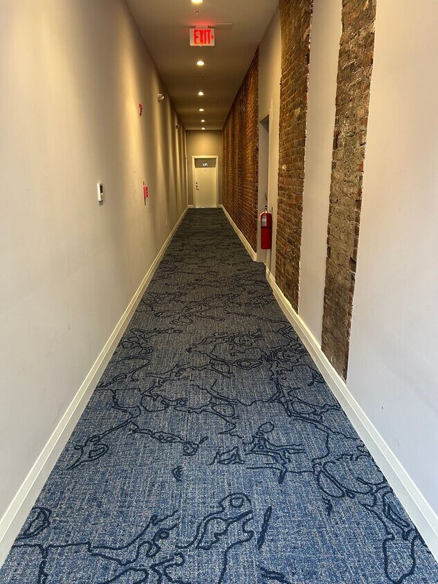 Foto del edificio - Welcome to Urban Elegance in the Heart of ...