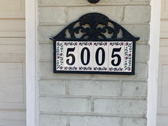 Foto del edificio - 3 bedroom 2.5 bath!