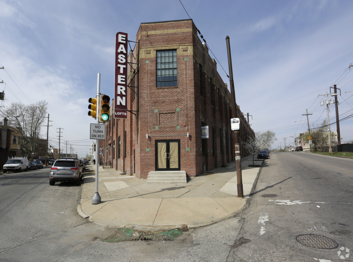 Foto del edificio - Eastern Lofts