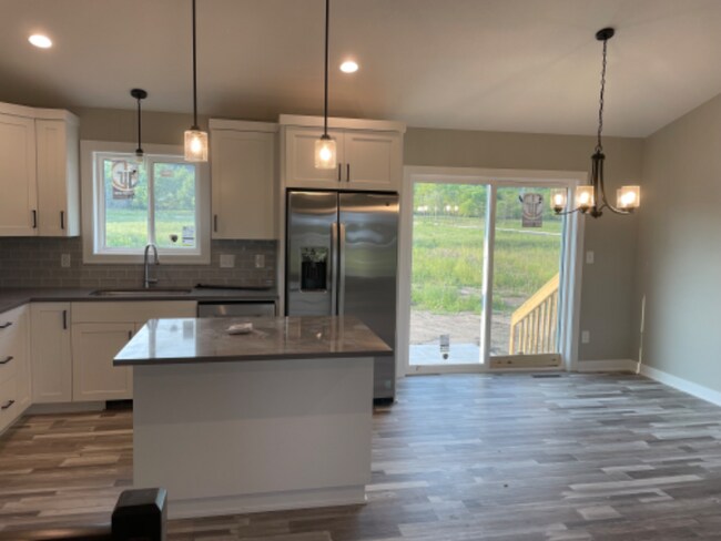 Foto del edificio - 3661 Meadow Sage Court SE
