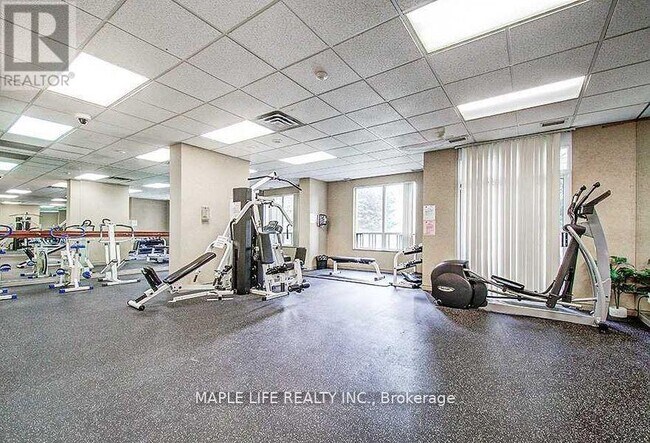 Building Photo - 28 Empress Ave